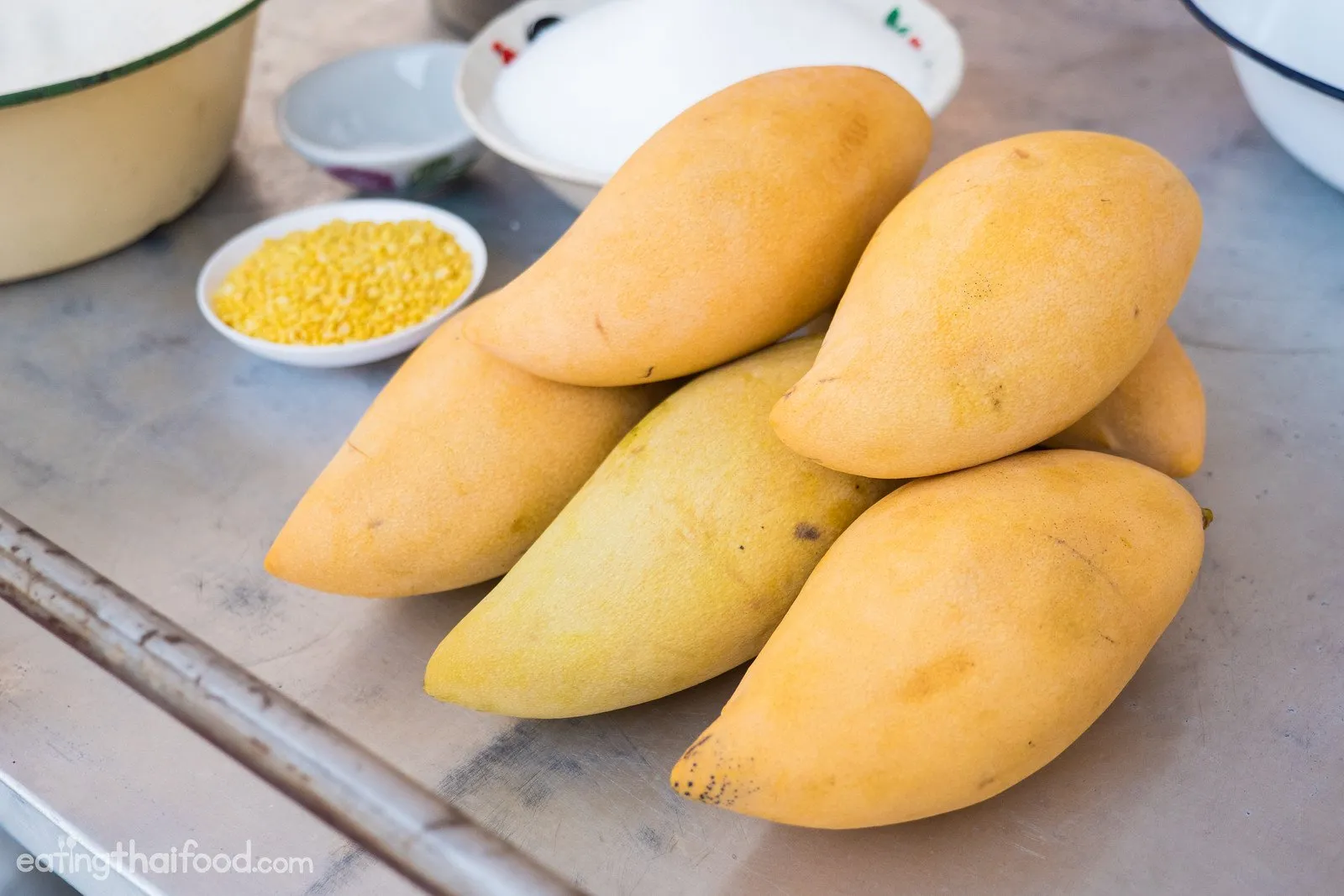 Kumpulan Resep Jajanan Thailand Kekinian! Mulai dari Thai Tea Sampai Ketan Durian 9