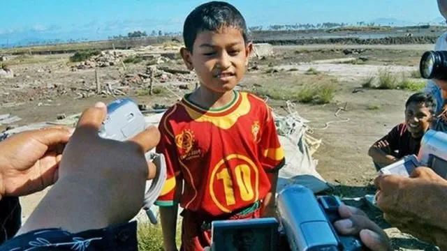 Ngaku Saja Deh, Pasti Kamu Pernah Kasih 13 Kado Ini pada Temanmu Semasa Kecil. Memorable Banget, Ya? 24