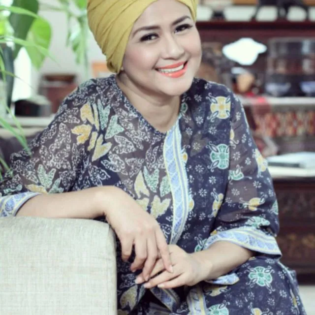 Berbagi Cara Sembuh dari Kanker ala Ria Irawan; No Drama dan Biarkan Sel Kanker Kelaparan 10