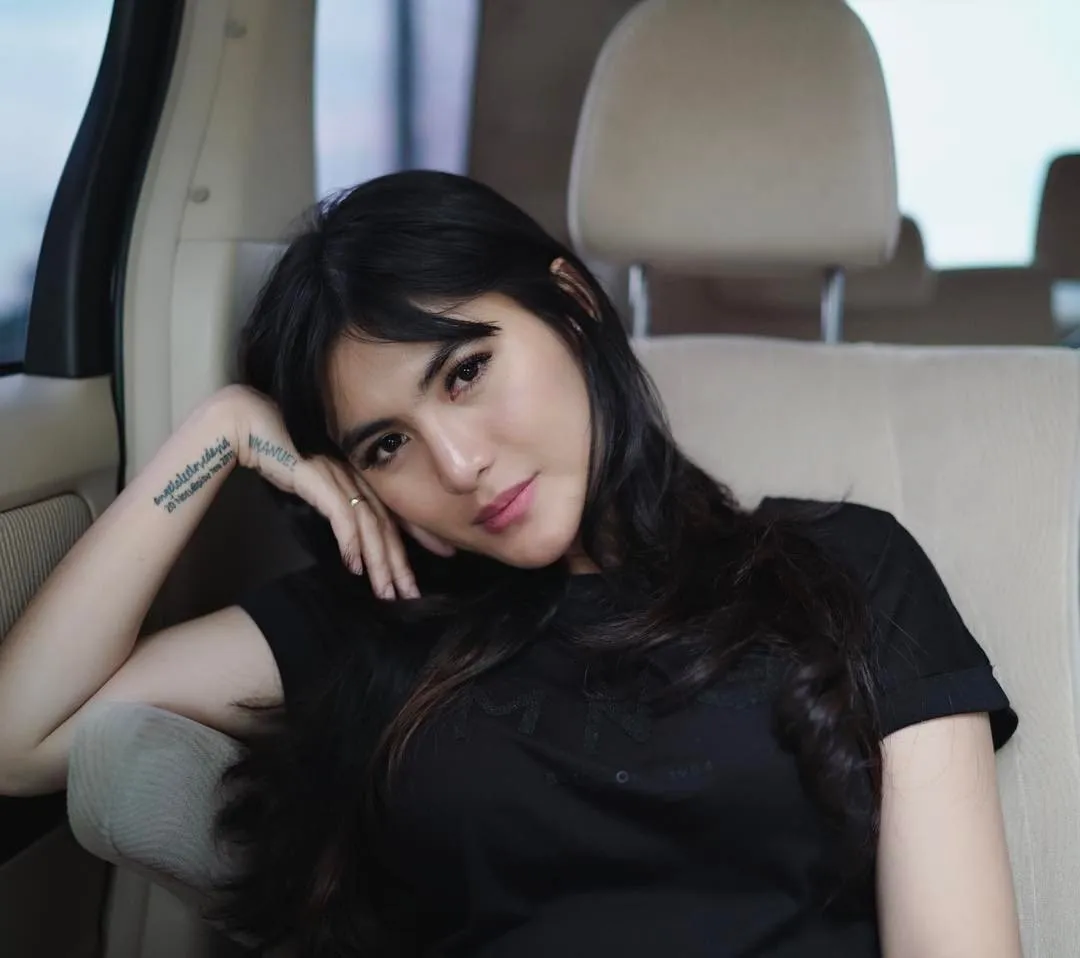 Belajar dari Angela Lee: Kamu Nggak Akan Pernah Merasa Puas Ketika Uang Sudah Membutakan. Bahaya Loh! 5