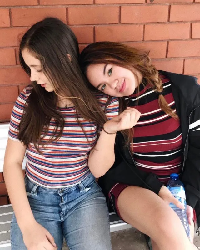 Daripada Ikutan Ngegosip Masalah Valakor, Mending Fokus sama 13 Foto Cantik Dek Shafa Aulia Ini Deh! 23