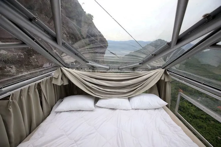 Hotel Gantung Tertinggi di Dunia Ternyata Ada di Indonesia! Begini Fasilitasnya 6