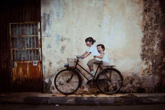 15 Foto Mural Luar Biasa dari Seluruh Dunia. Indah dan Berseni Tinggi! 26