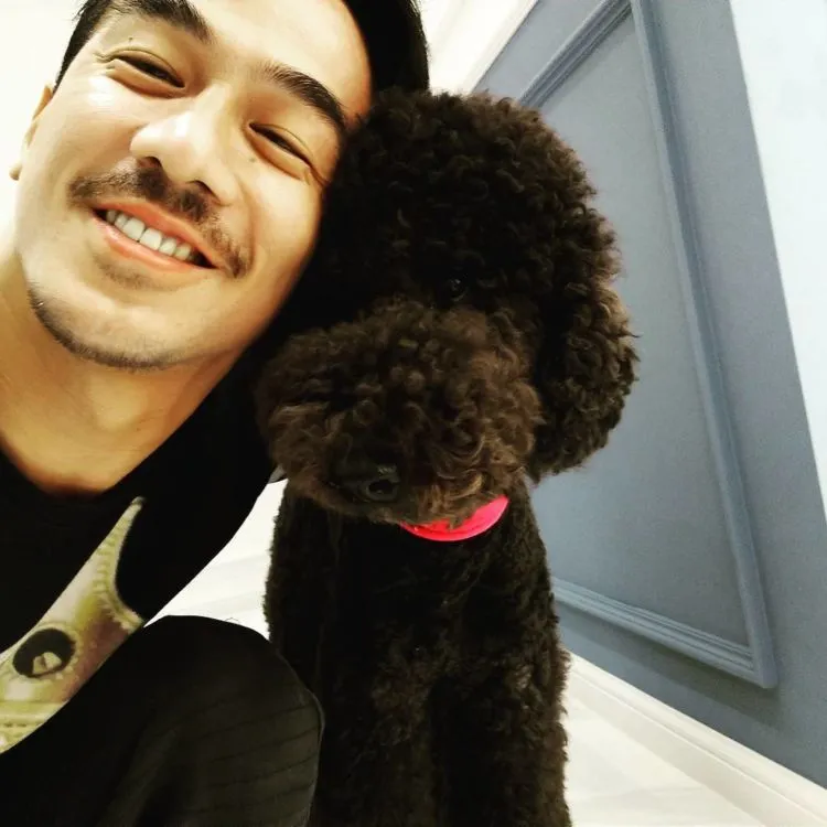 8 Gaya Selfie Brand Ambassador ZenFone ini Bisa Kamu Ikuti. Dijamin Feed Media Sosial Kamu Semakin Nyeni 13