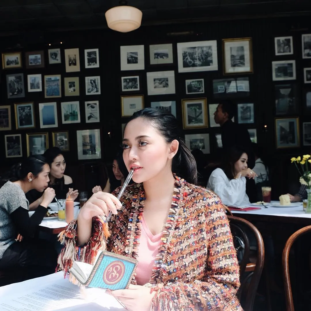 Bikin Heran, Rachel Vennya Curhat Soal Warganet yang Sering Pinjam Uang Padanya. Kenal Juga Nggak! 6