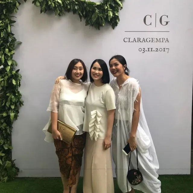 Inspirasi Pernikahan Tanpa Pelaminan Kian Diminati, Seperti @lucedaleco yang Bisa Mingle dengan Tamu Saat Resepsi 17