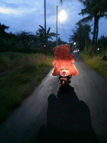 Tak Peduli Status Siaga di Gunung Agung, Cowok Ini Tempuh 120 KM demi Tepati Janji untuk Sang Mantan 5