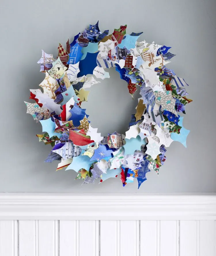Inspirasi DIY Christmas Wreath Unik nan Cantik Menggunakan Bahan Daur Ulang. Bikin di Rumah Yuk! 18