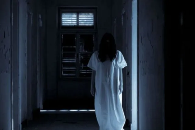 4 Alasan Kenapa Kamu Nggak Perlu Lagi Takut Sama Hantu. Wong, Mereka Sudah Kehilangan Taji Kok! 8