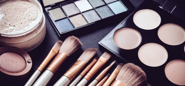 8 Langkah Merintis Karier sebagai Makeup Artist, Dijamin Sukses 9