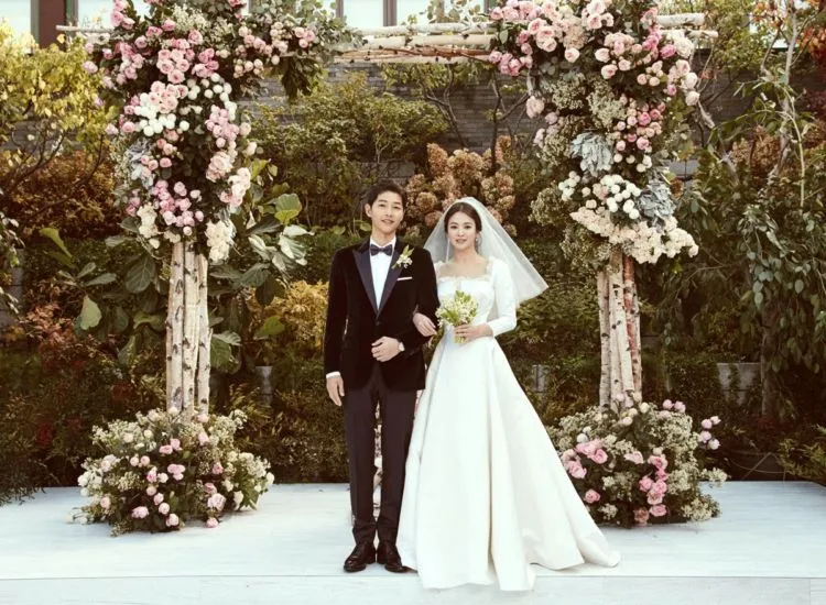 Menebak-nebak Berapa Biaya yang Dikeluarkan SongSongCouple Buat Pernikahan Mereka. Hasilnya, Fantastis! 9
