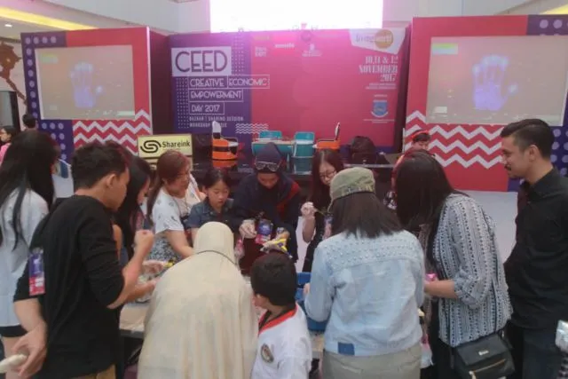 Band Mocca Menambah Keseruan Acara Penutupan CEE Day 2017 2