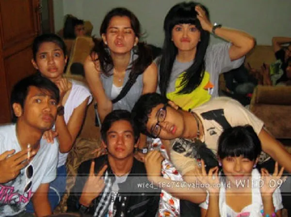 Kilas Balik Karier Adipati Dolken Sebelum Bermain dalam Film Posesif. Sudah Pantas Go Internasional? 7