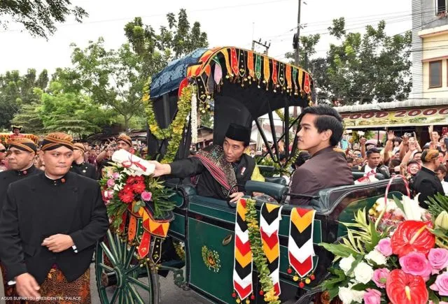 Puncak Pesta Pernikahan Kahiyang-Bobby di Medan Angkat Kekayaan Budaya Nusantara. Sungguh Meriah! 22