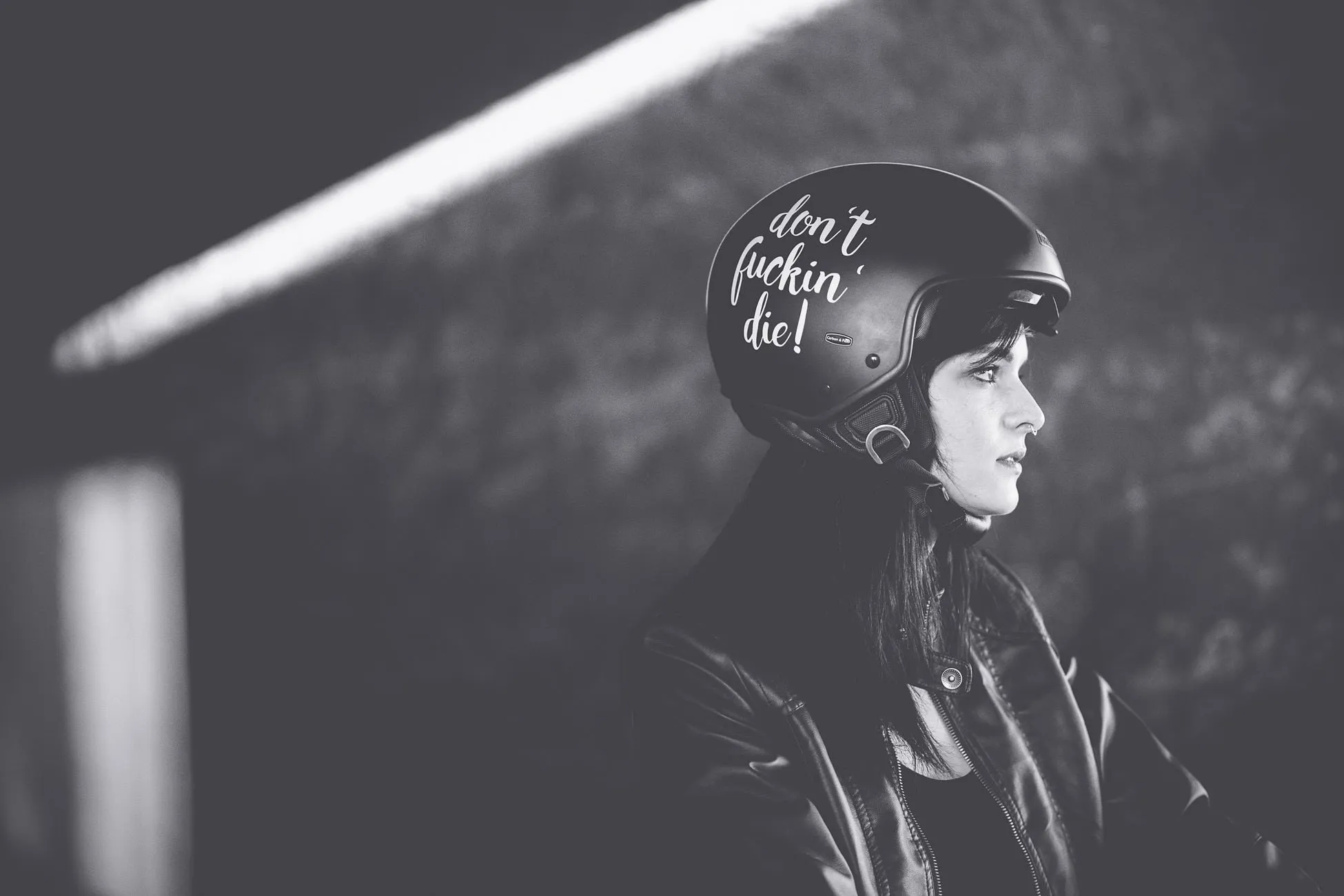 7 Tips Kece Buat Perempuan Pengendara Motor