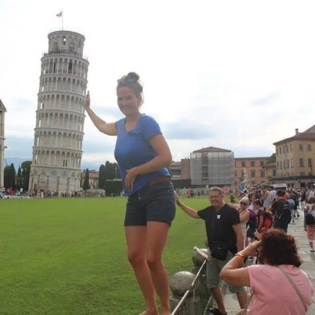 Foto yang Gagal Nggak Selamanya Buruk. 16 Photobomb ini Justru Punya Cerita Lain yang Lebih Menarik 17
