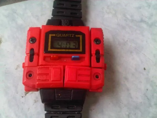 Ngaku Saja Deh, Pasti Kamu Pernah Kasih 13 Kado Ini pada Temanmu Semasa Kecil. Memorable Banget, Ya? 22