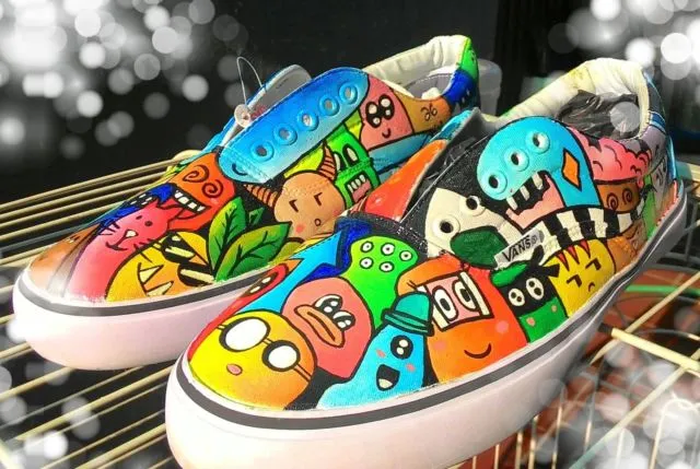 5 Usaha Kreatif Ini Cocok Untukmu yang Hobi Banget Menggambar. Lumayan Buat Nambah Uang Saku, 'Kan? 10