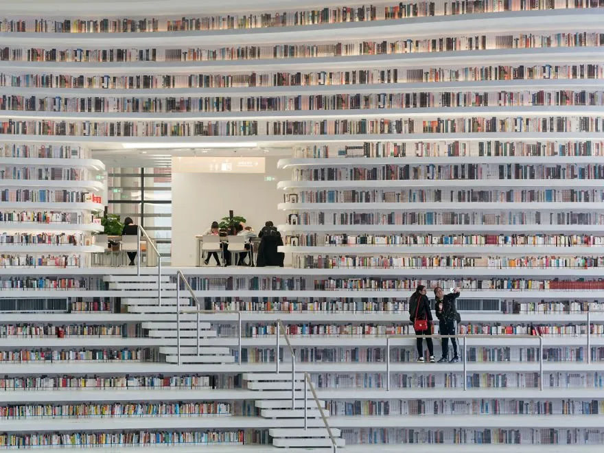 Perpustakaan Paling Keren Se-Dunia Dibangun di China. Ada 1,2 Juta Buku di Sana! 17
