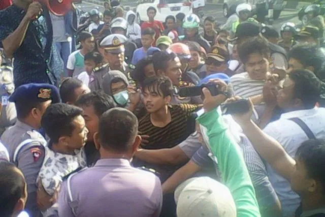 Operasi Zebra di Sulsel Berujung Petaka. Pengendara Motor Tewas Usai Tak Sengaja Dipukul Polisi 8
