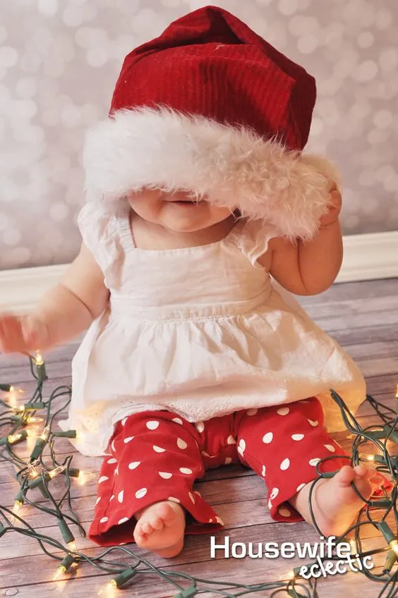 12 Ide Foto Anak Bayi Bertema Natal. Imut Maksimal, Bikin Gemes, Bikin Lekas Ingin Punya Juga. #eh 21