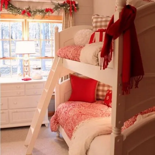 Nggak Bisa Pulang Saat Natal? Jangan Sedih, 7+ Trik Ini Bisa Buat Suasana Kamar Kos Serasa di Rumah 15