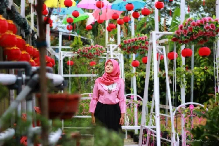 Green House Lezatta, Destinasi Kekinian dan Warna-warni yang Bikin Enggan Pulang! 14