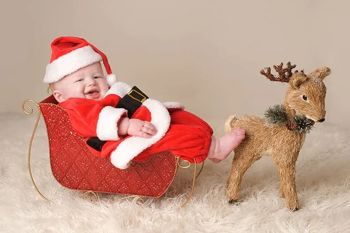 12 Ide Foto Anak Bayi Bertema Natal. Imut Maksimal, Bikin Gemes, Bikin Lekas Ingin Punya Juga. #eh 24