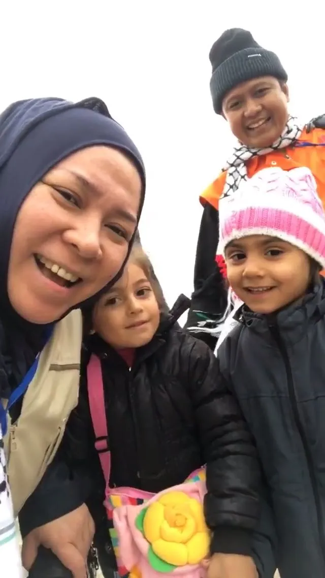 Potret Perjalanan Melly Goeslaw ke Suriah, Penuh Haru dan Syukur Setelah Melihat Kehidupan di Sana 14