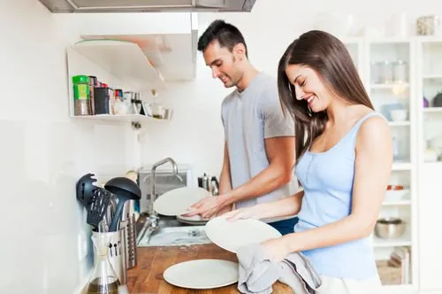 10 Trik yang Perlu Para Istri Lakukan Agar Sekiranya Suamimu Bebas dari Ancaman Pelakor 17