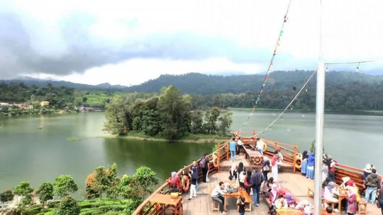 8 Hotel di Bandung dengan Pemandangan Menakjubkan. Cocok Buat Libur Akhir Tahunan! 11