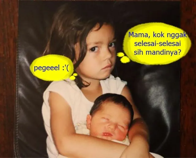 Suka Ketawa Sendiri Deh Kalau Ingat Drama Kakak-Adik Ini. Meski Cemburuan, Kamu Tetap Penyayang 31