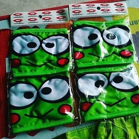 Sudah Lihat Isi Tas Syahrini Belum? Mungkin 13 Barang Ini Nggak Bakal Ada di dalam Hermesnya Deh 21