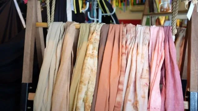6 Dukungan Berarti Teruntuk Cewekmu yang Akhirnya Memutuskan Berhijab 10