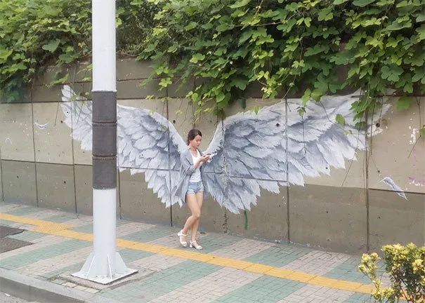Percaya Nggak Kalau 15 Foto Ini Bisa Bikin Kamu Geleng-Geleng Kepala? Semua Karena Timing yang Pas! 22