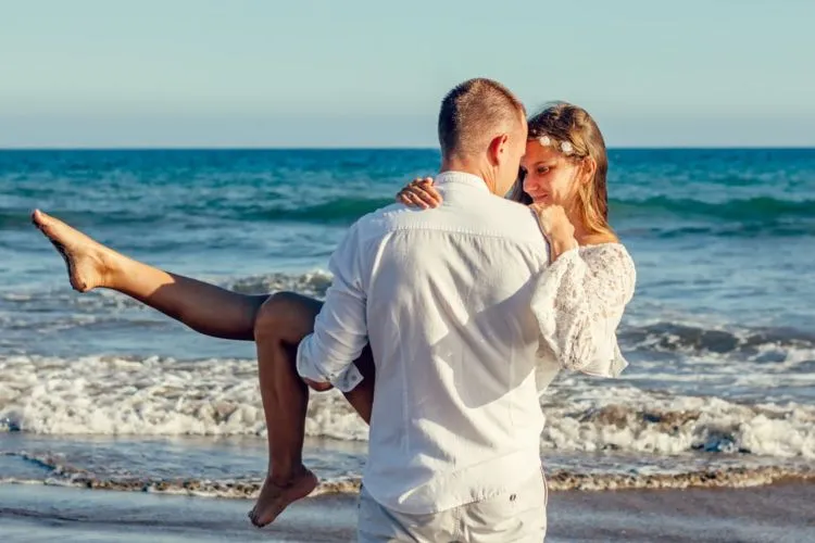 10 Trik yang Perlu Para Istri Lakukan Agar Sekiranya Suamimu Bebas dari Ancaman Pelakor 20