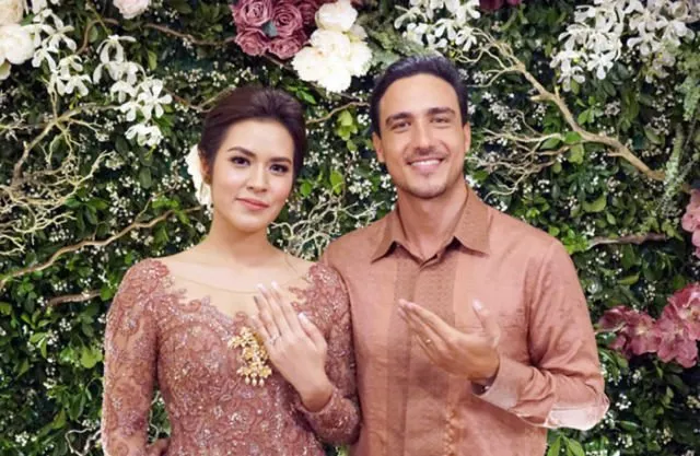 Siapa Saja Sih Artis yang Paling Dicari di Google Sepanjang 2017? Nomor Satu Nggak Ketebak! 18