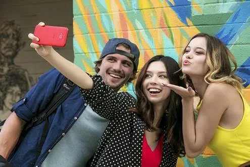 ASUS Hadirkan ZenFone 4 Selfie Lite Tepat Saat Harbolnas 4