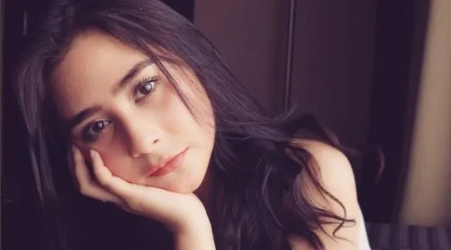 Punya Tubuh Mungil Tak Berarti Minim Prestasi. Lihat Dulu 10 Artis dengan Segudang Pencapaian Ini 20