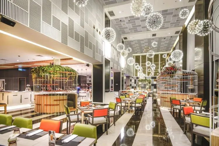 Dear Instagramers, 8 Hotel Instagramable di Jakarta Ini Cocok Banget Buat Kamu! 31