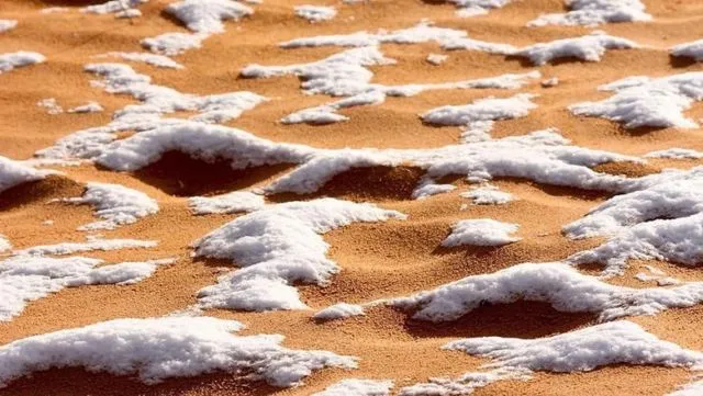 Snow on The Sahara, Gurun Terpanas di Dunia Kembali Diselimuti Salju. Ketiga Kalinya dalam 40 Tahun 6