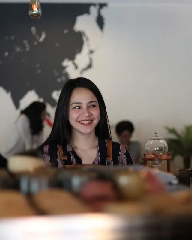 Gabriela, Barista dari Cipete yang Cantiknya Kayak Perpaduan Raisa-Maudy Ayunda. Uwuwuwu~ 17