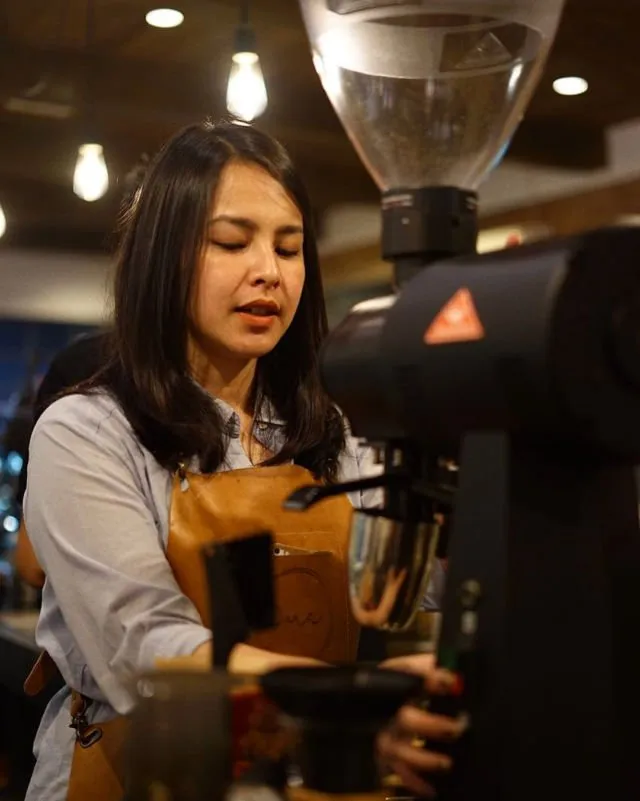Gabriela, Barista dari Cipete yang Cantiknya Kayak Perpaduan Raisa-Maudy Ayunda. Uwuwuwu~ 15