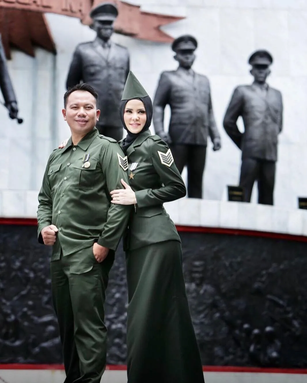 Dari Nasionalis Hingga Beauty and the Beast, Sesi Prewed Vicky-Lelga Jadi Bahan Candaan Warganet 11