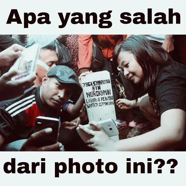 Cobalah untuk Hindari 8 Momen Ini Kalau Mau Selfie Bareng. Semua Itu Ada Aturan Mainnya, Guys! 9