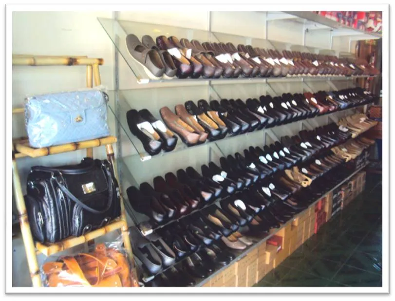 11 Hacks dan Gestur Tubuh Ini Bikin Barang Non Branded Pun Jadi Terlihat Mahal 20