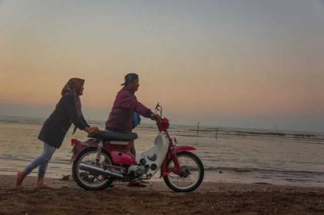 Bedanya Dia yang Sayang Beneran dengan Dia yang Cuma Sayang Musiman 11