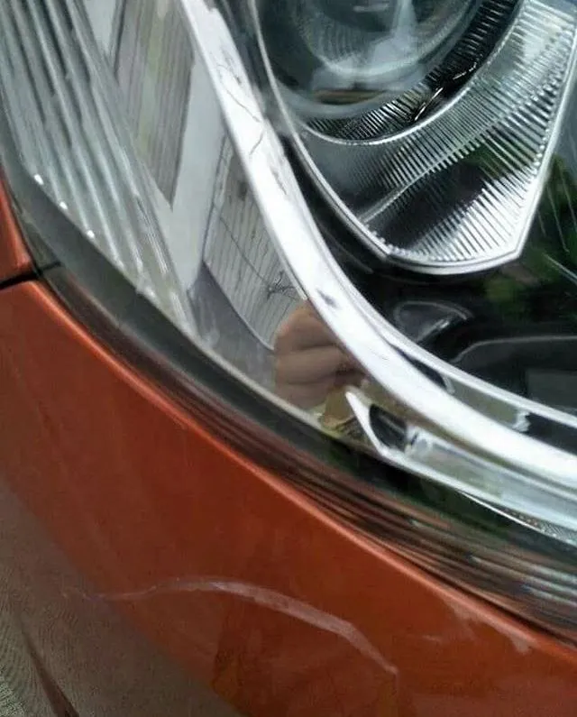 Bocah Kecil Ini Tinggalkan Surat Pertanggungjawaban Setelah Menggores Mobil di Tepi Jalan. Salut! 5