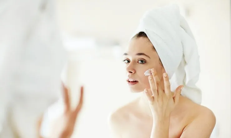 Tips dan Tutorial #IWokeUpLikeThis Make-up. Saking Naturalnya, Seakan Bangun Tidur Pun Sudah Kelihatan Cantik 10