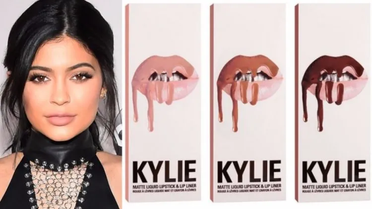 15+ Produk Kosmetik dan Perawatan Kulit Ini Ternyata Milik Para Selebritas. Tertarik Mencobanya? 18